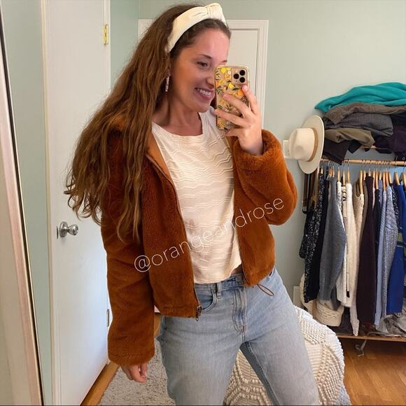 APPARIS Camel Faux Fur Cinch Soft Waist Hooded Jacket S - Picture 2 of 11